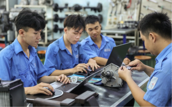 Sinh viên ở TP HCM có thể nhận hỗ trợ tới 7 triệu đồng/tháng