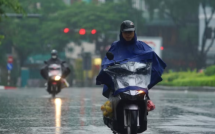 Gió mùa đông bắc sắp về, miền Bắc mưa rất to