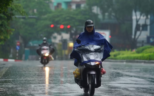Gió mùa đông bắc sắp về, miền Bắc mưa rất to