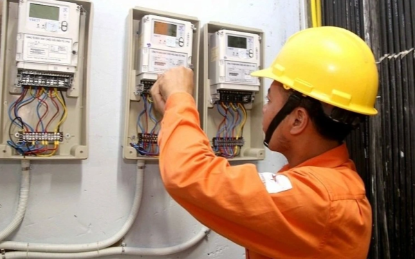 EVN đề nghị đàm phán giảm giá điện với loạt dự án năng lượng tái tạo