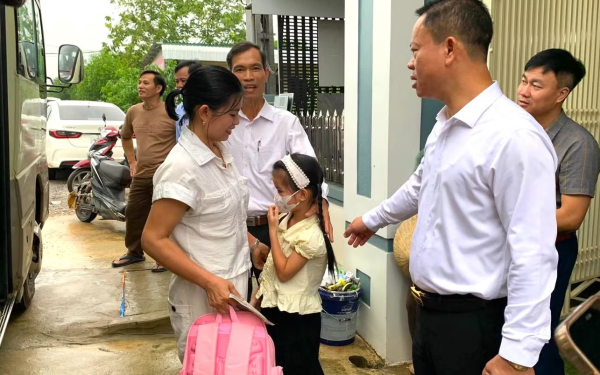 Vụ hàng trăm học sinh nghỉ học: Lãnh đạo nhà trường viết tâm thư gửi gắm phụ huynh