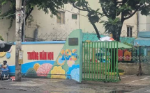 Hiệu trưởng nói gì khi bị 