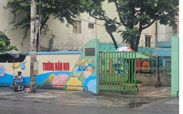 Hiệu trưởng nói gì khi bị 