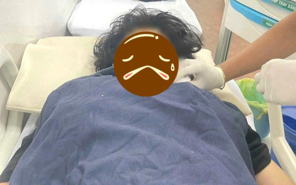 Nữ sinh nhập viện với nhiều vết thương, nghi bị bạn tấn công