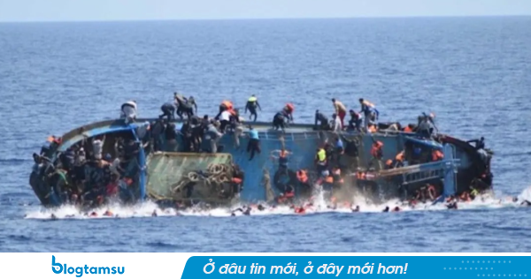 Lật thuyền ngoài khơi: Hơn 200 người thiệt mạng, mất tích