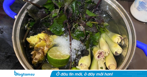 Xông lá giải cảm khi mắc cúm, coi chừng phản tác dụng