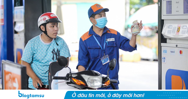 Giá xăng dầu bán lẻ ngày 15/10