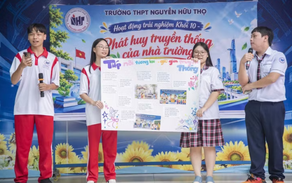 Một trường ở TPHCM sắp xếp học 4 ngày/tuần, dừng hết các chương trình liên kết có thu phí