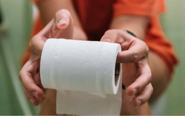 Bác sĩ tiết niệu chỉ ra loại thực phẩm bữa tối có thể gây tiểu đêm nhiều lần