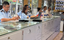 Kiểm tra công ty kinh doanh trang sức phát hiện nhiều hàng nhái