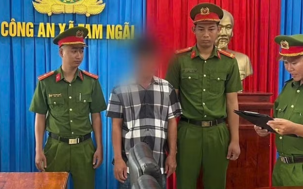 Mua nợ lòng heo không được, dùng dao chém người bán