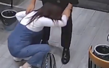 Gãy 5 xương sườn sau cái ôm của chồng