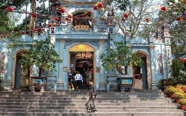Lạng Sơn: Tham ô 6,2 tỷ đồng tiền công đức Đền Bắc Lệ, nguyên phó chủ tịch xã cùng 13 người khác bị đề nghị truy tố