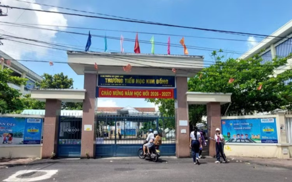 Vụ năm hiệu trưởng xuống làm giáo viên: Điều chỉnh phương án nhân sự