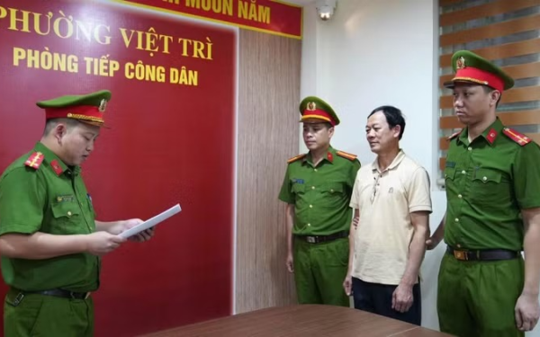 Vụ Bí thư và Chủ tịch xã ở Phú Thọ bị bắt: Khởi tố đối tượng 
