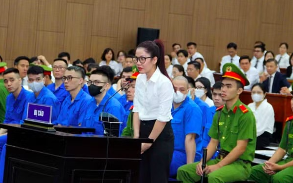 Bạn gái giúp Mr Pips giữ khối tài sản hàng trăm tỷ đồng