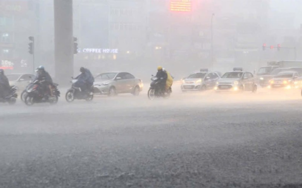Bốn tỉnh, thành đón mưa lớn đỉnh điểm